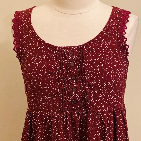 LC Lauren Conrad Burgundy White Dot Lace Trim Sleeveless Cottagecore Tank Top M - Picture 2 of 12